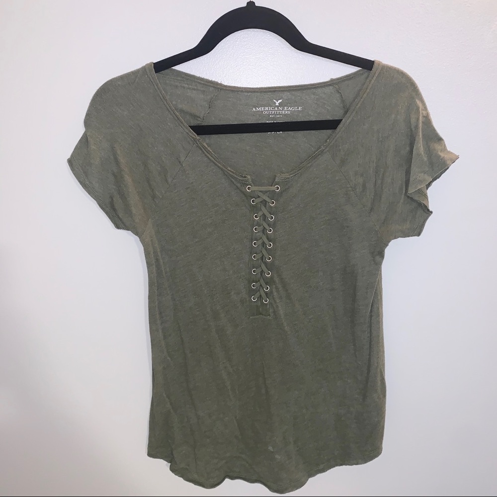 American Eagle T-shirt